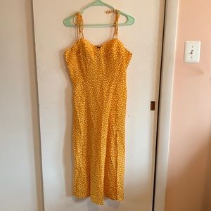 SHEIN size xl, yellow floral midi dress with slit never worn